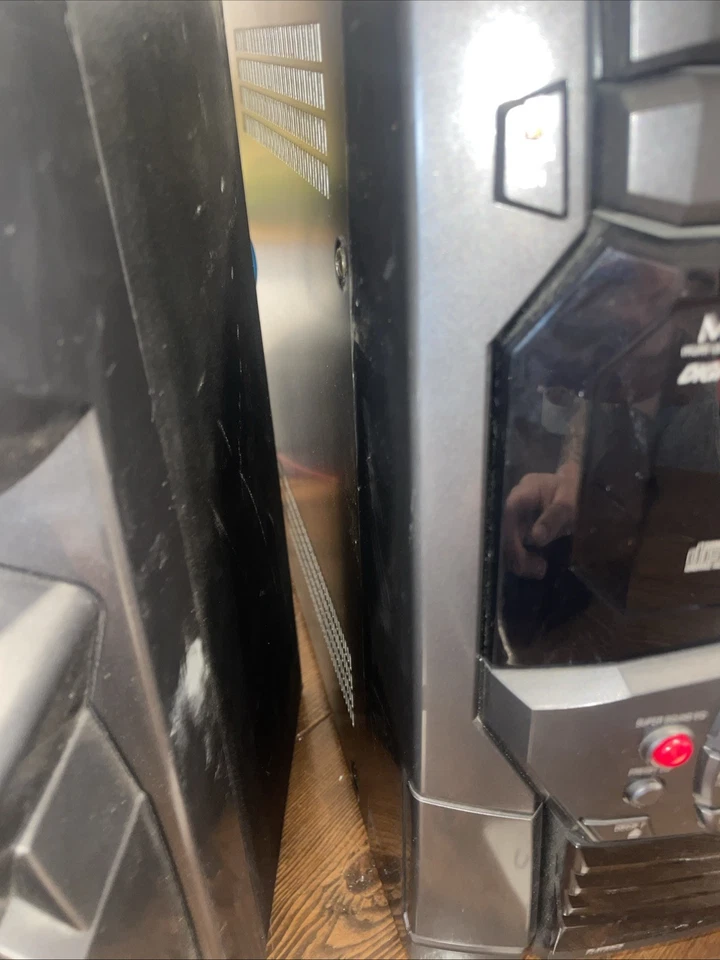 Panasonic CD Stereo System SA-AK220 Five CD Changer Double Tape Deck Controller - Image 4 of 4