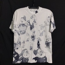 Snow White And Seven Dwarfs Disney T-Shirt Vintage 90s All Over Print Tees M