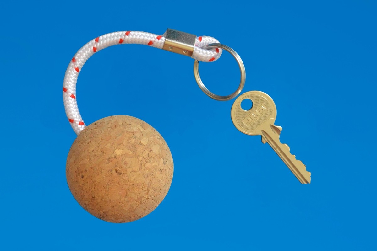 Cork Float Key Chain Single Boat Marine Fishing Water Based Sports - Main Image