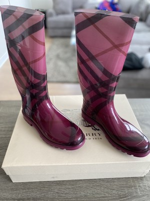 pink burberry rain boots