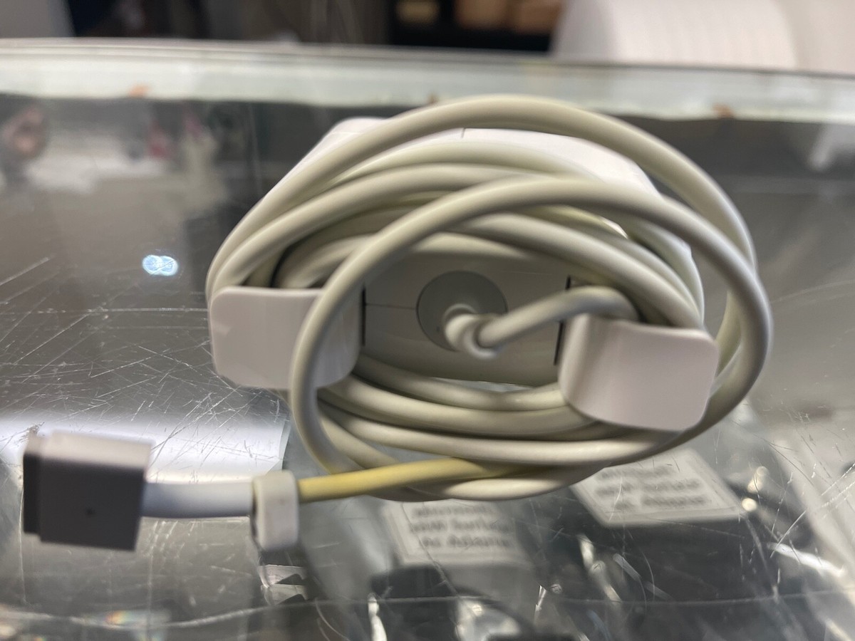 Genuine Apple 45W MagSafe 2 Power Adapter for MacBook Air Genuine Apple 45W MagSafe 2 Power Adapter for MacBook Air