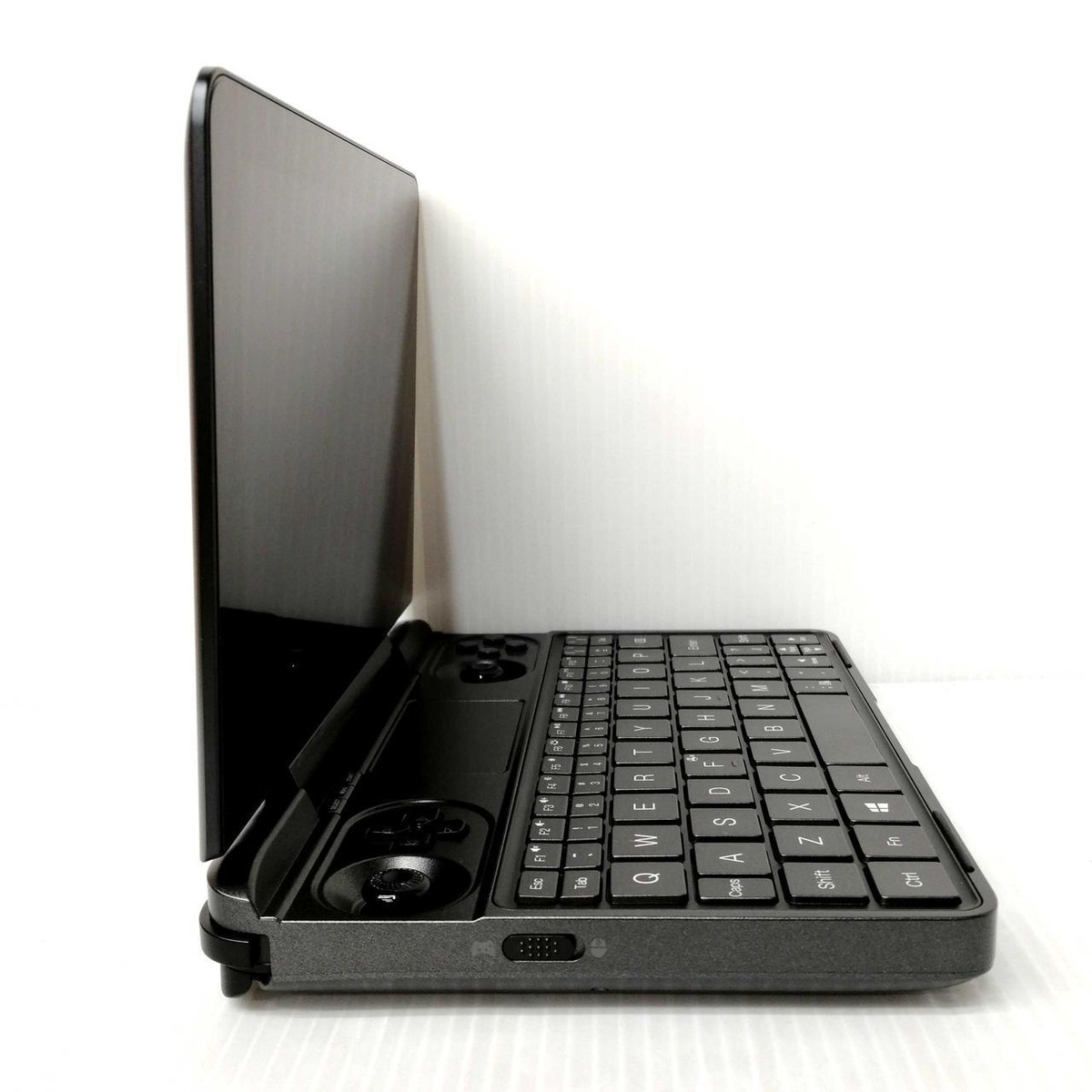 GPD WIN MAX 2020 Intel Core i5 1035G7 16GB 512GB SSD w/Box GPD WIN MAX 2020 Intel Core i5 1035G7 16GB 512GB SSD w/Box