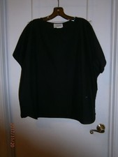 L@@K California Connections Black Sz 24/44 Short Sleeve Top Well made in USA