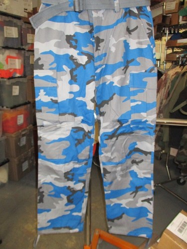REGAL WEAR CARGO PANTS/TROUSERS STYLE 