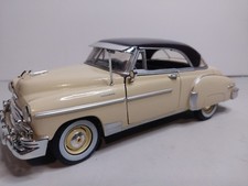 Motormax 124 Tanbrown 1950 Chevrolet Bel Air.