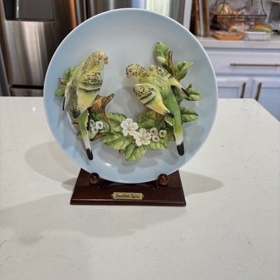Jonathon Byron Americana Signature Collection 3D Parakeet Budgie Collector Plate
