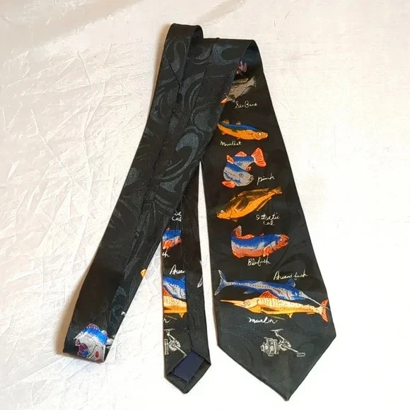 Corbata vintage renacentista hecha a mano tema pez lubina pez azul marlin salmonete Foto 2 de 4