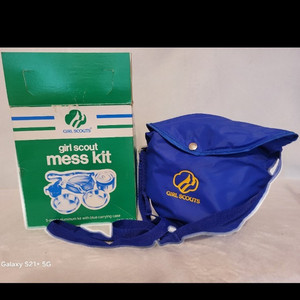 Girl Scouts 5pc Aluminum Mess Kit Pot Pan Plate Cup Lid w/ Blue Carry Case