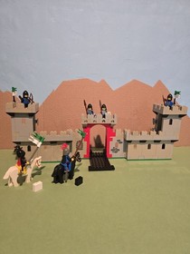 LEGO Castle 6073 Black Falcon's Castle 100% Complete w/ Instructions