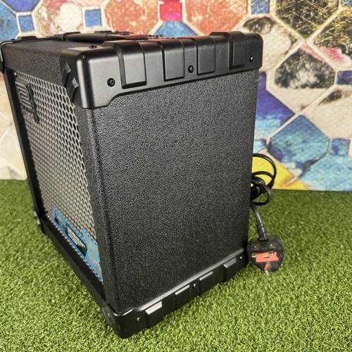 Roland Cube 15X E-Gitarrenverstärker Combo 15W 1x8" CUBE-15X Übungsverstärker - Bild 3 von 6