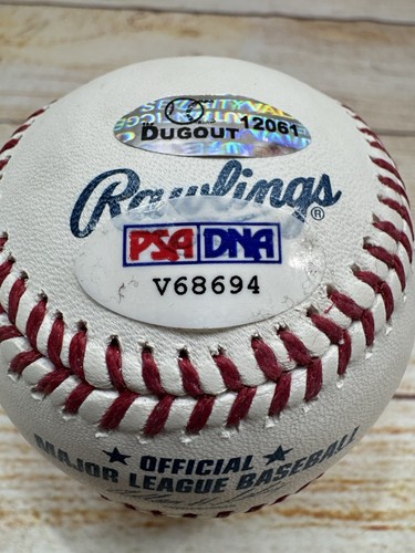 George Lazenby Signed Baseball PSA V68694 - Picture 5 of 7