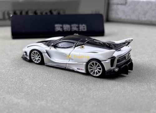 LT 1:64 White FXX-K EVO Racing Sports Model Diecast Metal Car - Picture 7 of 12