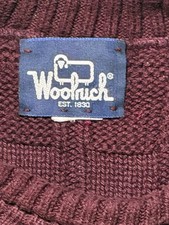 Winter Ready Woolrich Men's Cable Knit Sweater Size L Burgundy Green Vintage