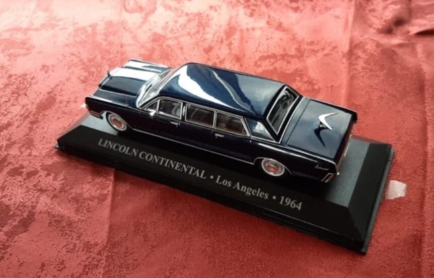 ミニカー Kiddie Car 1964y LINCOLN CONTINENTAL #52 ミニカー Kiddie Car 1964y LINCOLN CONTINENTAL #52 s-l400.jpg