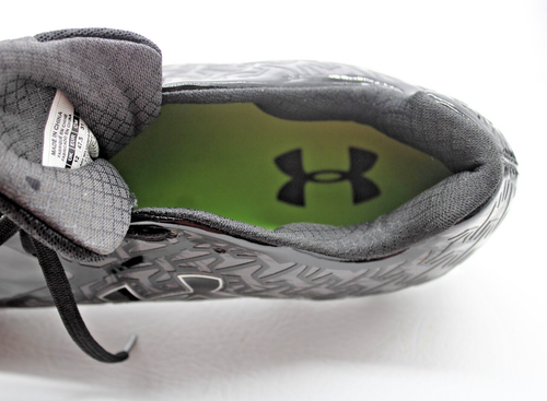 Under Armour Cleats Mens Black Nitro Clutch Fit Size 13 Athletic Sports - Picture 3 of 9