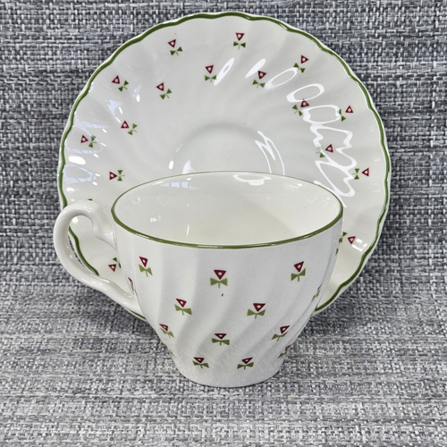 Vintage Set of 4 Johnson Brothers Thistle Teacup & Saucer Set Swirl Green Edge - Picture 2 of 9