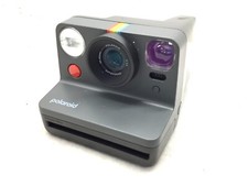 Polaroid Now 2nd Gen Black Rainbow Stripe PRD009095 I-Type P/R