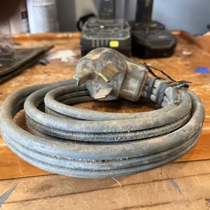 CORD - 3Prong/Wire 3 Foot 