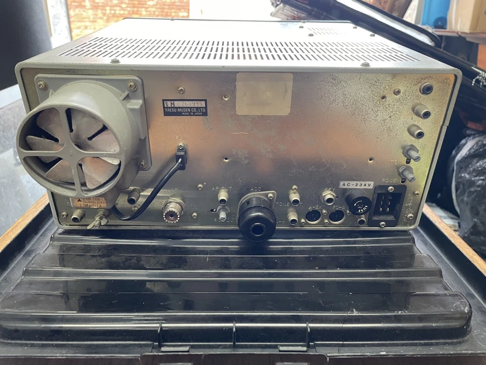 YAESU  FT - 101 ZD, spare or repair , parts. - Image 3 of 4