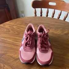 Nike Air Max SC SE Women s Low Top Leather La...