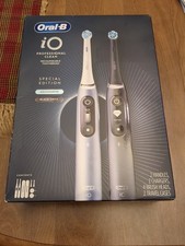 Oral-B iO Profesional Clean Reachargeable Toothbrush Special Edition Aquamarine