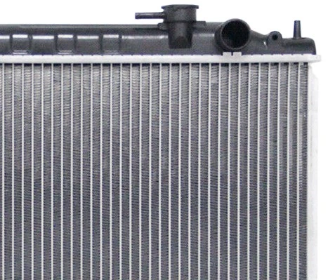 Sunbelt Radiator For 96-00 Nissan Pathfinder INFINITI QX4 3.3L Lifetime Warranty - Imagem 3 de 4