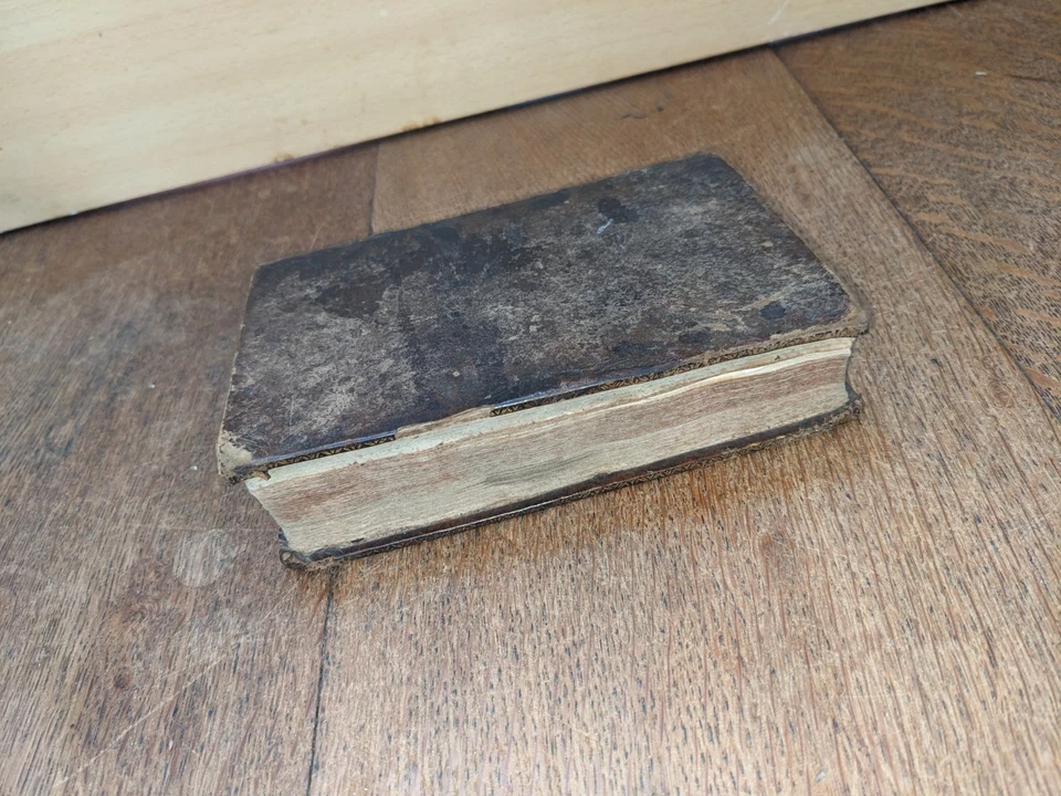 old book-P. From St. Mary Magdalene - Treatise on Horology - 1657 - 72 plates - Image 2 of 4