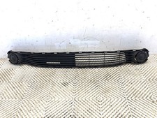 162041200100 STOSSSTANGENGITTER VORNE TOYOTA AYGO B4 1 Stk