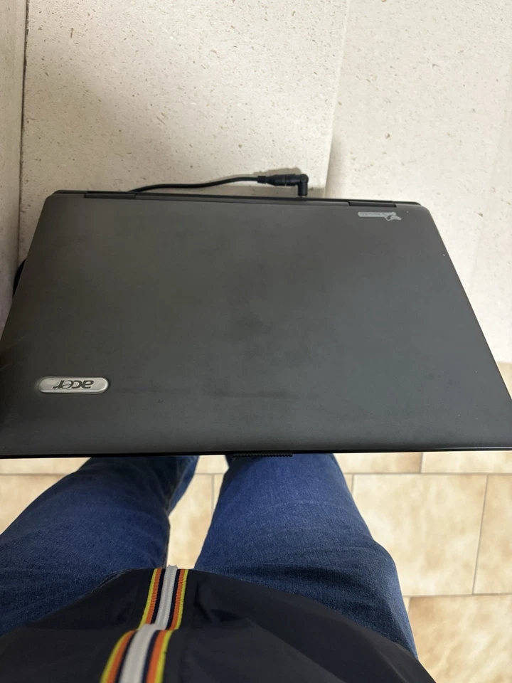 Notebook Acer Extensa 5620 Funzionante Con Alimentatore E Windows 10 Pronto Uso - Immagine 3 di 3