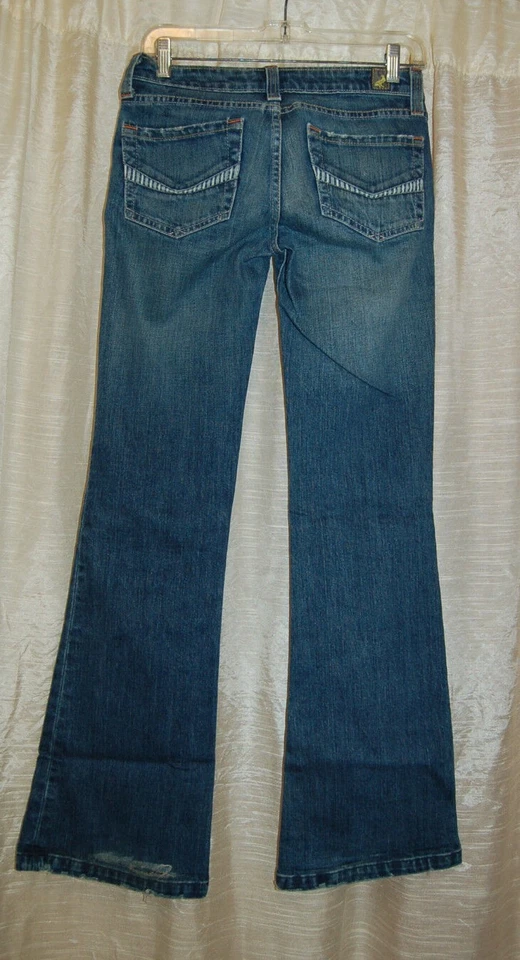 Pantalones de mezclilla para mujer Kasil talla 25 con estampado de bota hechos en EE. UU. Foto 3 de 4