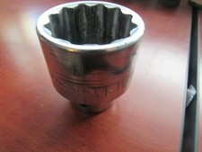Paramount 3/4in. drive 12 Point 1-11/16 in. Socket Made in USA (G79-3)