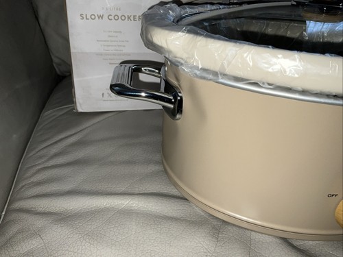 Swan Nordic Slow Cooker Oatmeal Colour 3.5L Family Capacity Cooking SF17021OAT - Picture 3 of 4