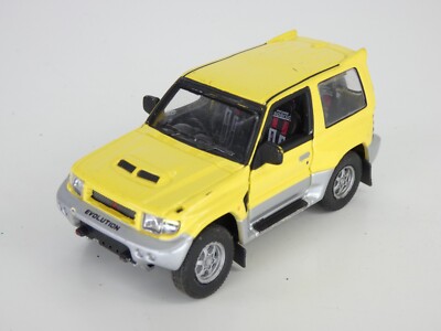 Mitsubishi Pajero Evolution Dakar Cararama 1:72 Spielzeugauto Off Road 4x4 Rallye