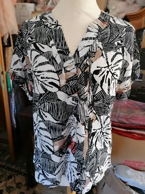 Top  "Laura Torelli " Gr.S Viscose - Bild 1 von 4