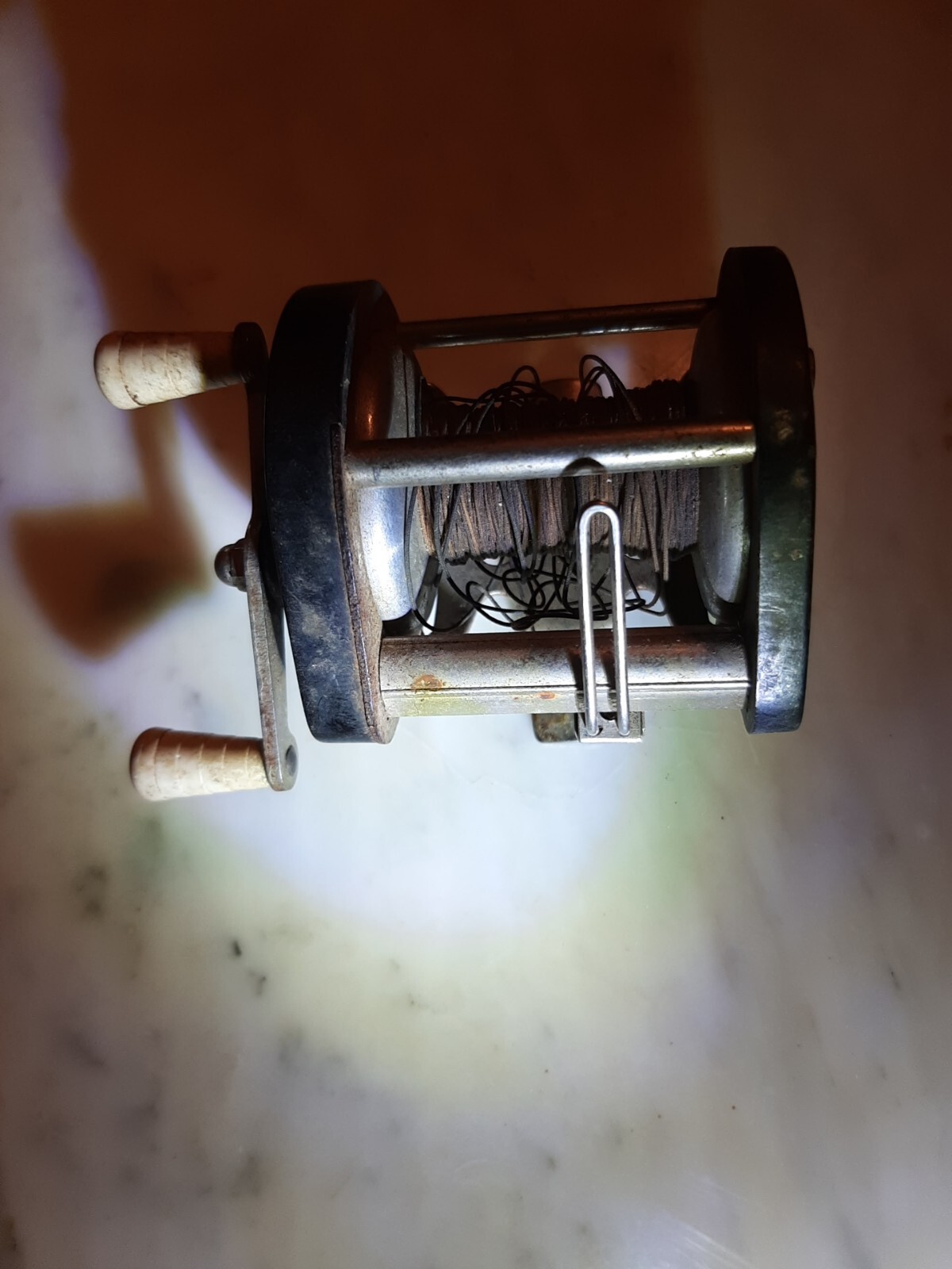 OCEAN CITY 1520 VINTAGE FISHING REEL