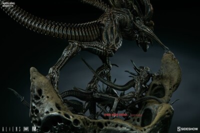 Sideshow Collectibles 200333 Alien 30th Anniversary Alien