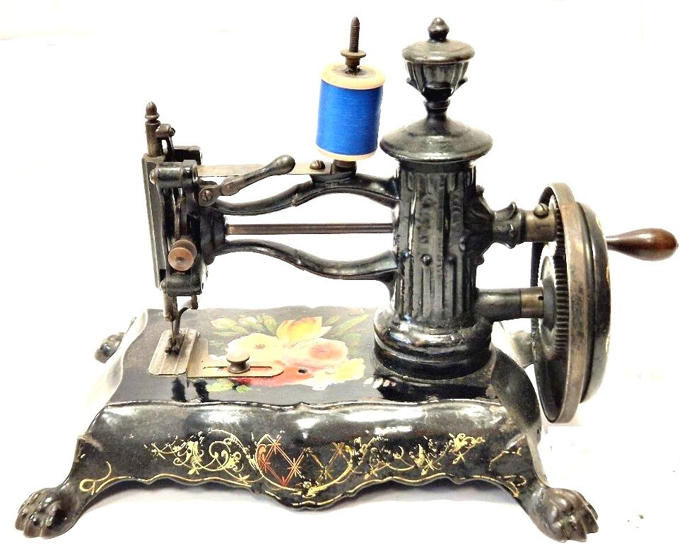 TOP antique & rare portable sewing machine SHAW & CLARK