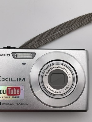 Casio Exilim Zoom EX-Z150 Digital Camera 8.1 MP - Silver w