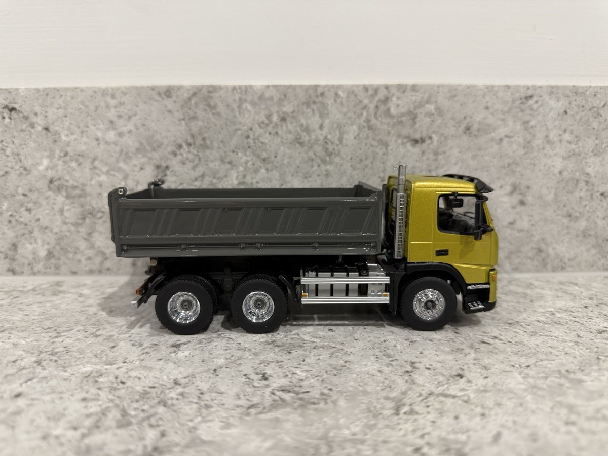 Corgi/Motorart - Volvo FM9/12 Rigid Tipper Lorry - 10379 - 1:50