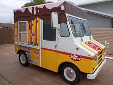 ice cream truck/van concession food