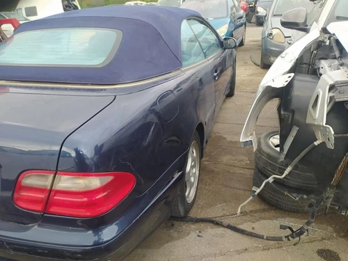 Innenrückleuchte Rechts für MERCEDES-BENZ CLK (BM 208) CABRIO 2000 1684574 - Bild 1 von 7