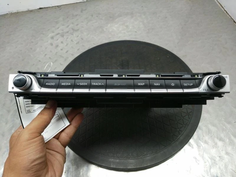 Audio Equipment Radio Receiver With Navigation Fits 19-21 G70 721723 - Image 2 of 4