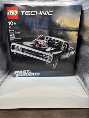 LEGO Technic Dom's Dodge Charger 42111 1077pcs 