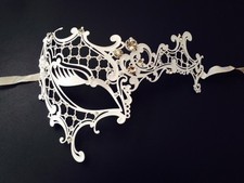 White Laser Cut Metal Venetian Masquerade Costume Prom Party Phantom Opera Mask