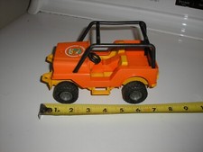 Vintage 1977 Fisher Price 7 3/4" long Jeep Adventure Trailblazer Orange Free SH