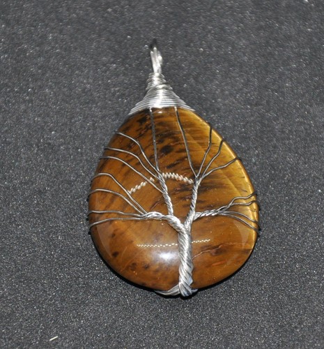 Tree of Life Crystal Pendant - Picture 7 of 8