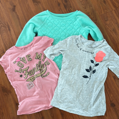 3 pcs girls size medium tops sweatshirt