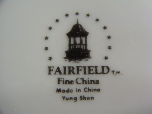 4 Fairfield Fine China Cups & 4 Saucers In The Rosepoint Pattern, Made In China - Picture 8 of 8