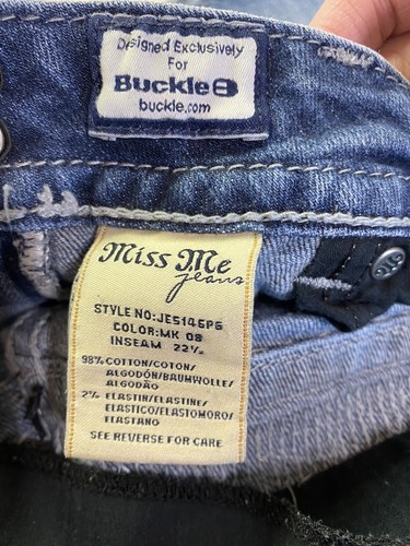 MISS ME JEANS Sz 28 Capri JE5146P6 ~ Distressed ~ Made For Buckle - Picture 9 of 12