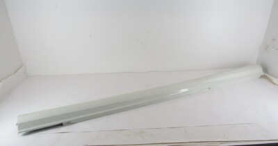 Seitenschweller MERCEDES-BENZ C W204 a2046981454 RIGHT SIDE SKIRT RECHTS 650